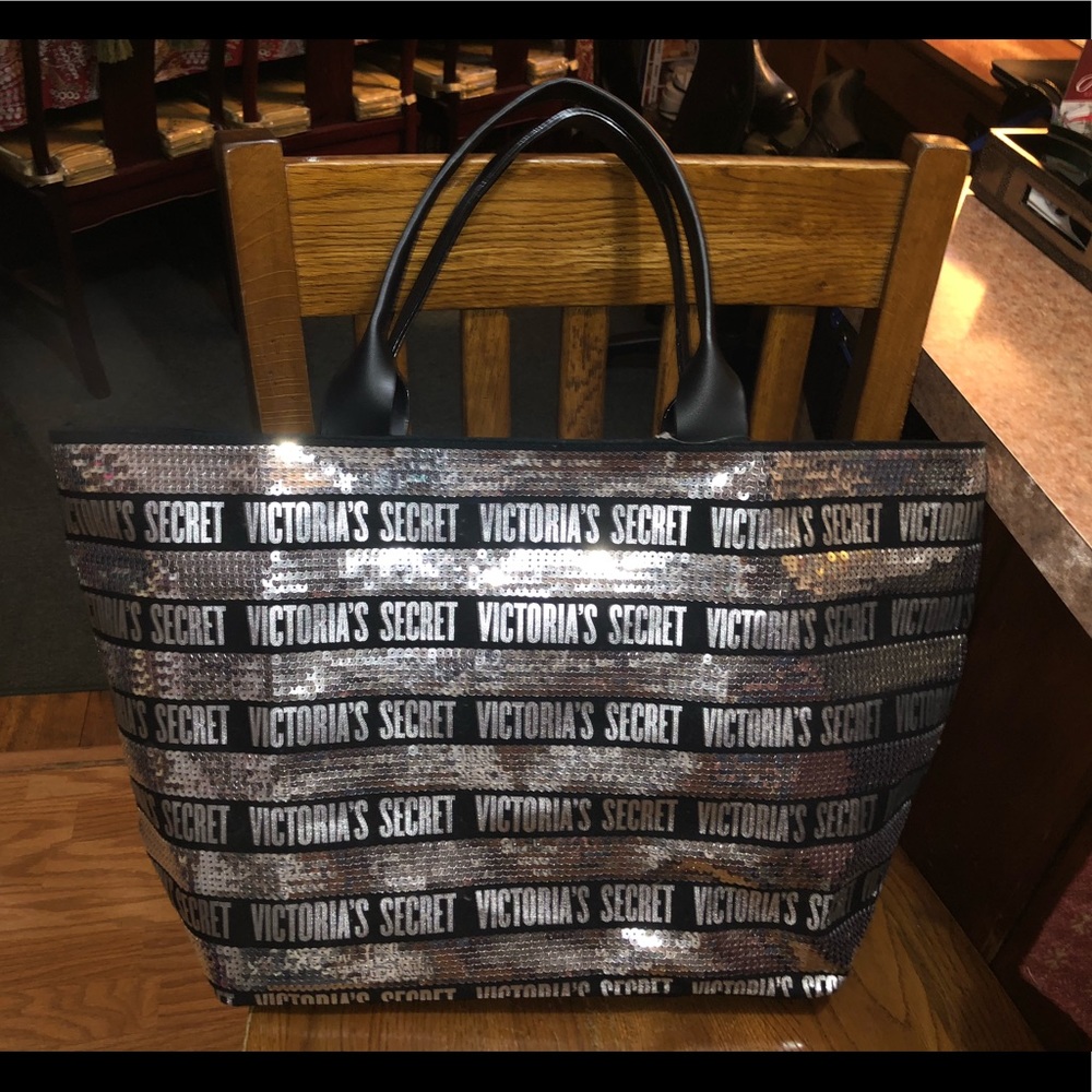 ((Brand New)) Victoria's Secret Sequence Tote